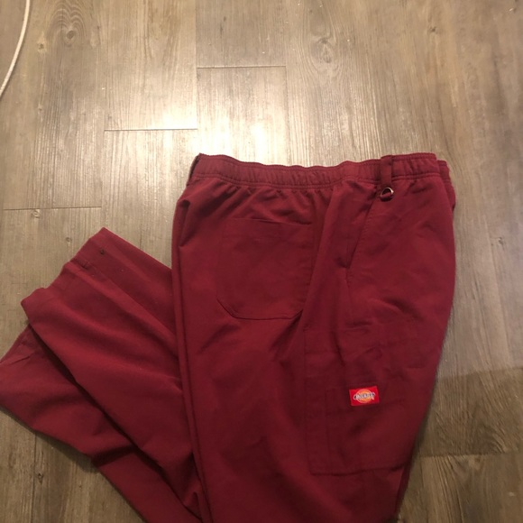 Dickie Men’s Maroon Cargo Style Jogger Pull-On Scrub Elastic Pant Size 42 - Picture 5 of 10